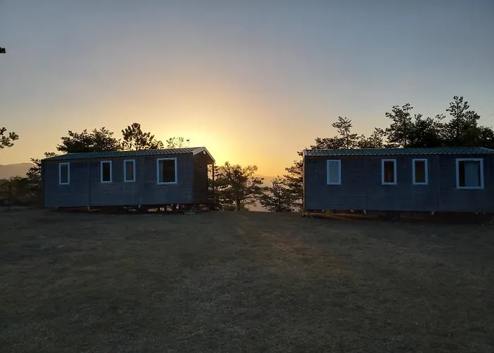 Les Sirenes - Mobilhome 8 *